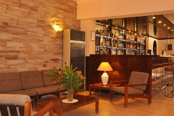 Hotel Bretagne (Corfu)